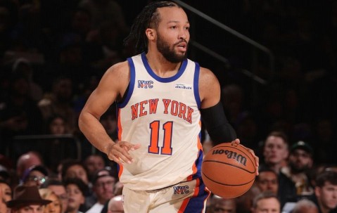 体育娱乐-布伦森在尼克斯主场砍下11次40+，超越安东尼升至队史第2