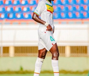 华体会体育app在线下载-米兰75万欧签下18岁塞内加尔中卫西塞|AC米兰|中后卫|意大利|马利克·西塞|非欧名额_新浪体育_新浪新闻